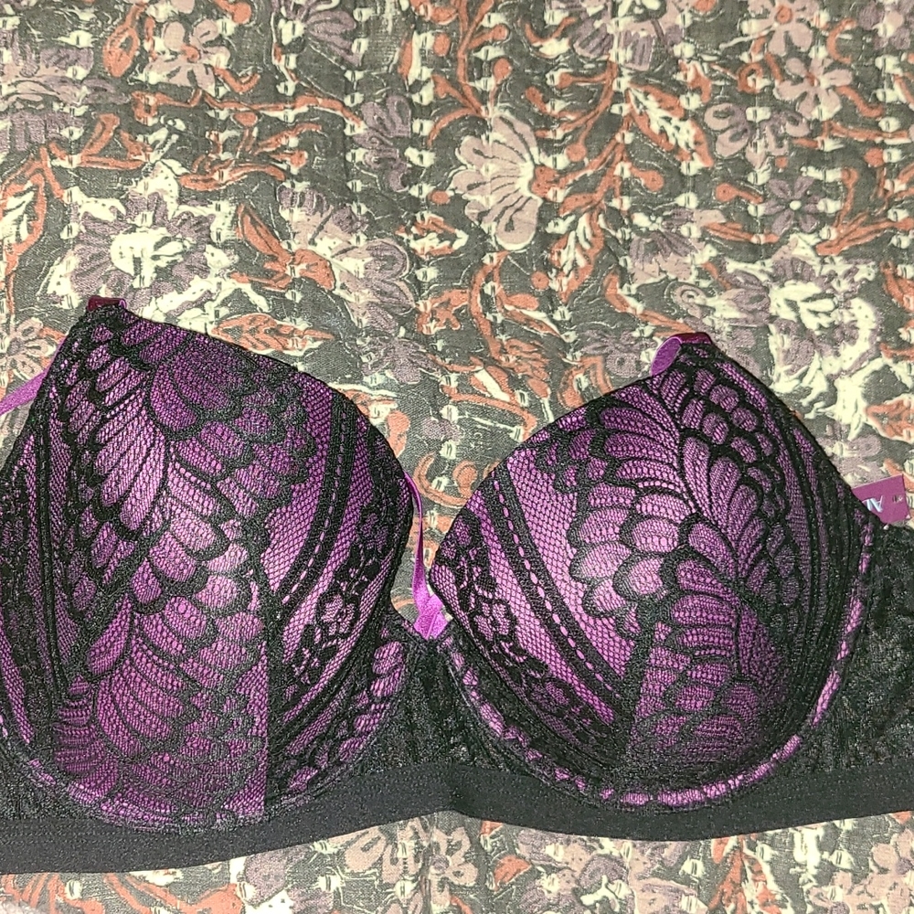 Adore Me 42DD bra